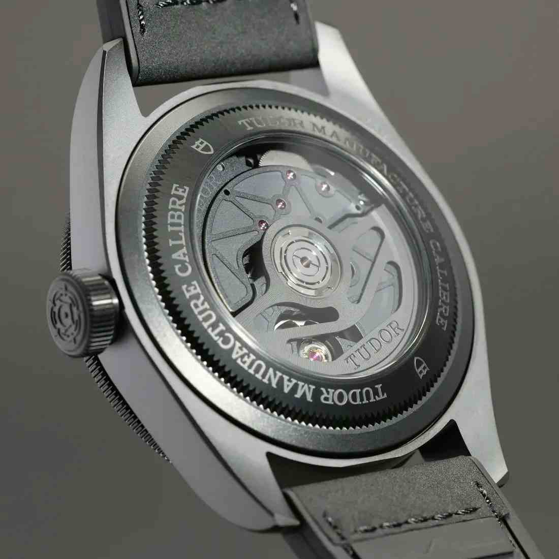 Reloj Tudor Black Bay Ceramic M79210CNU-0001