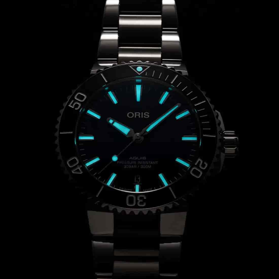 Reloj Oris Aquis Date 01 733 7766 4135-07 8 22 05PEB