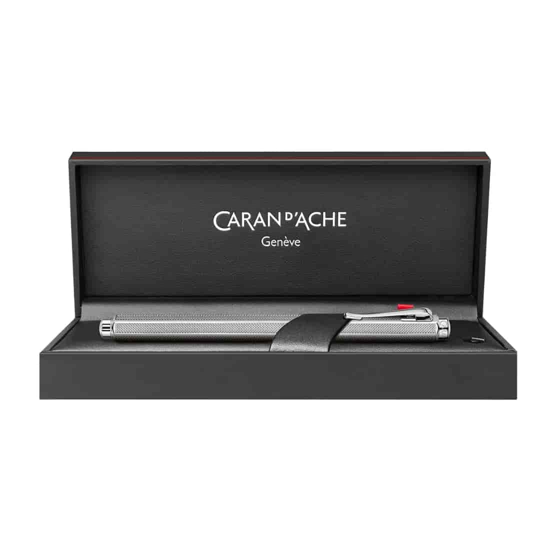 Pluma Fuente Caran d’Ache Ecridor 958.345