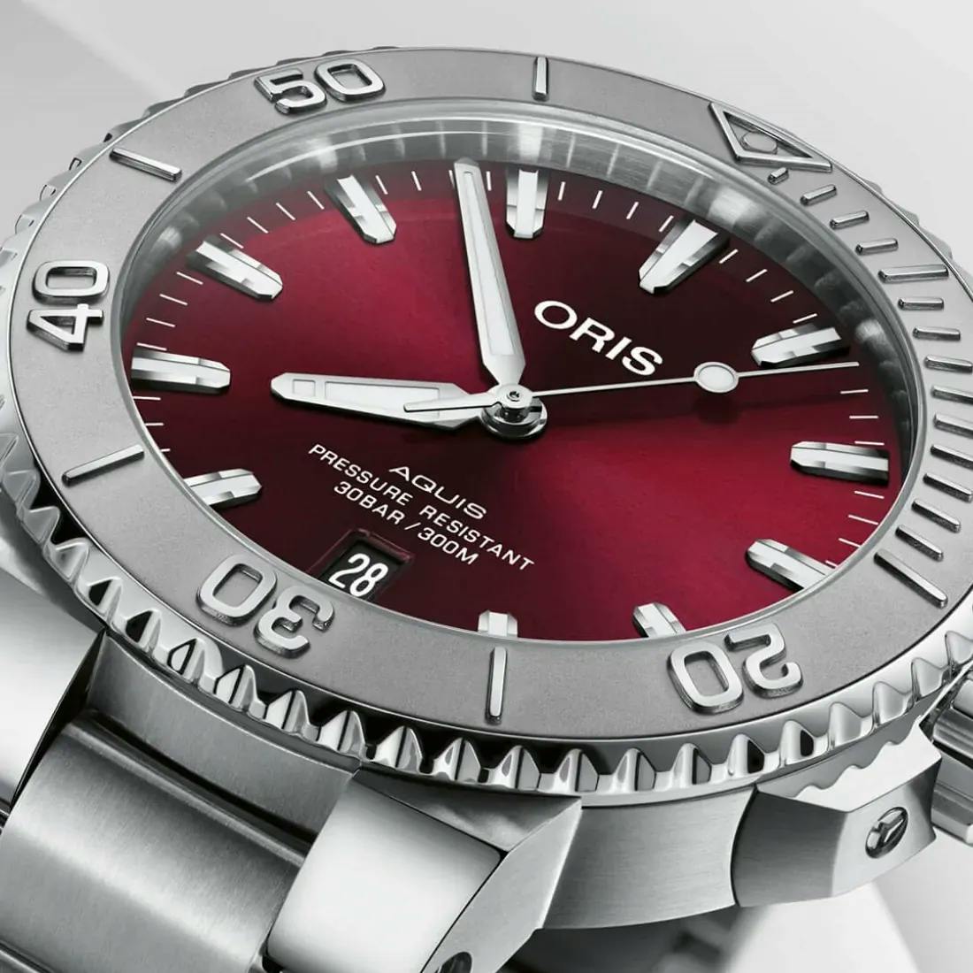 Reloj Oris Aquis Date Cherry 01 733 7766 4158-07 8 22 05PEB