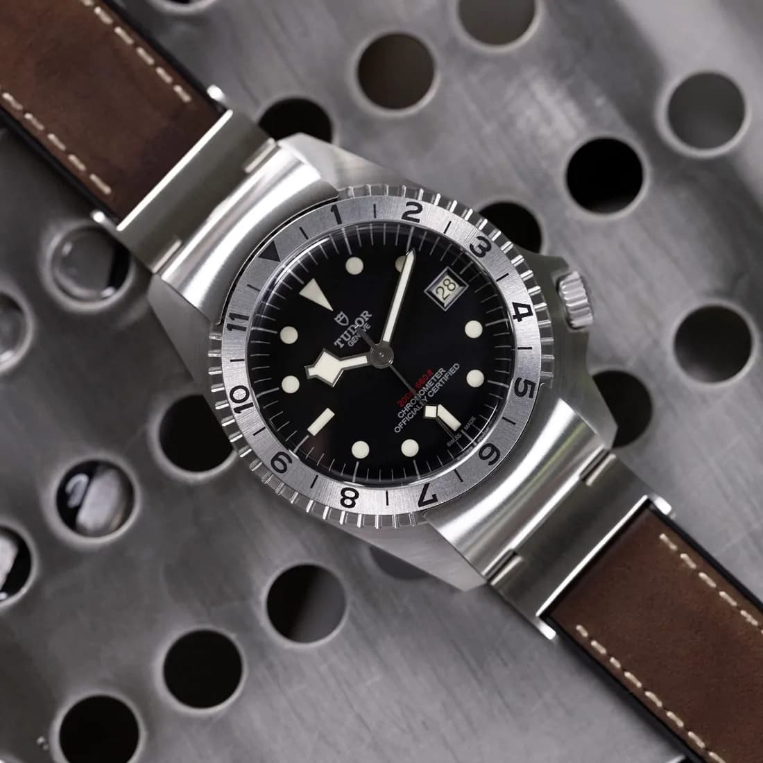 Reloj Tudor Black Bay P01 M70150-0001